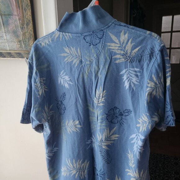 C15  Van Heusen tropical golf shirt 60/40 cotton rayon blend XL - Picture 2 of 3